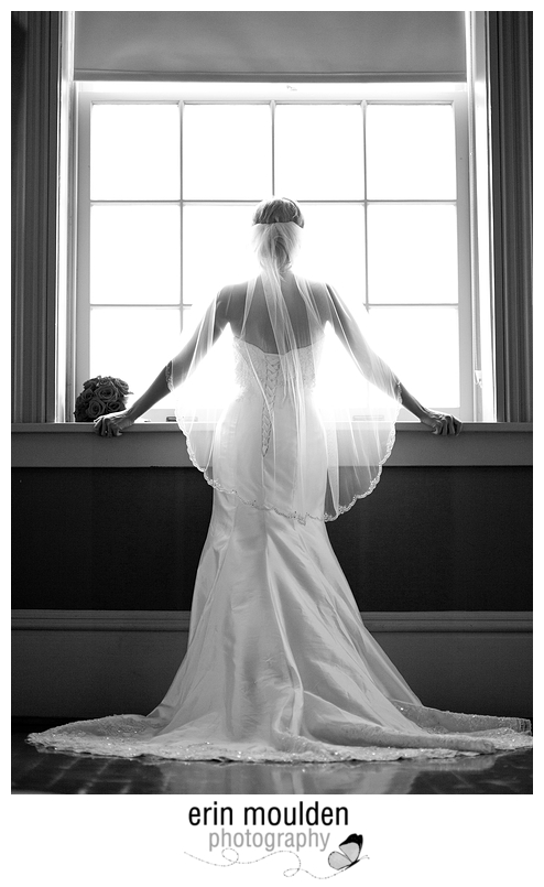 Bridal Portraits - Erin Moulden Photography